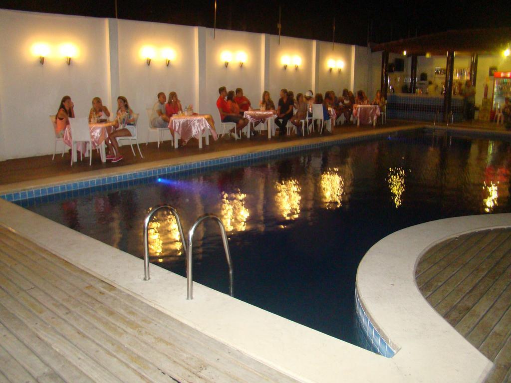 Hotel Paraiso Das Aguas Tucano Exteriör bild